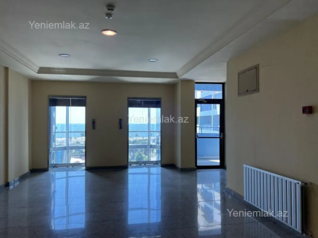 Satılır 6 otaqlı yeni tikili 400 m²