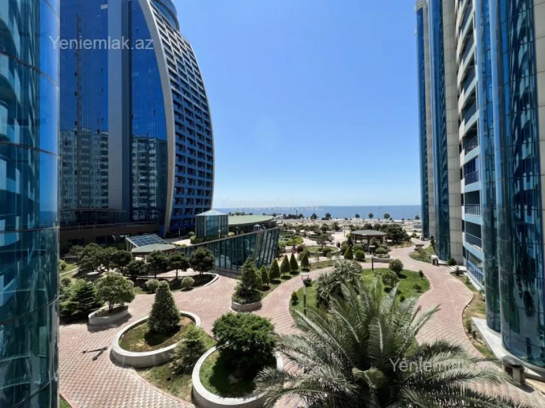 Satılır 6 otaqlı yeni tikili 400 m²