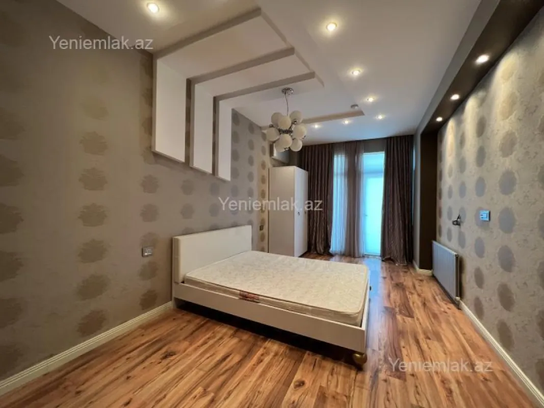 Satılır 6 otaqlı yeni tikili 400 m²