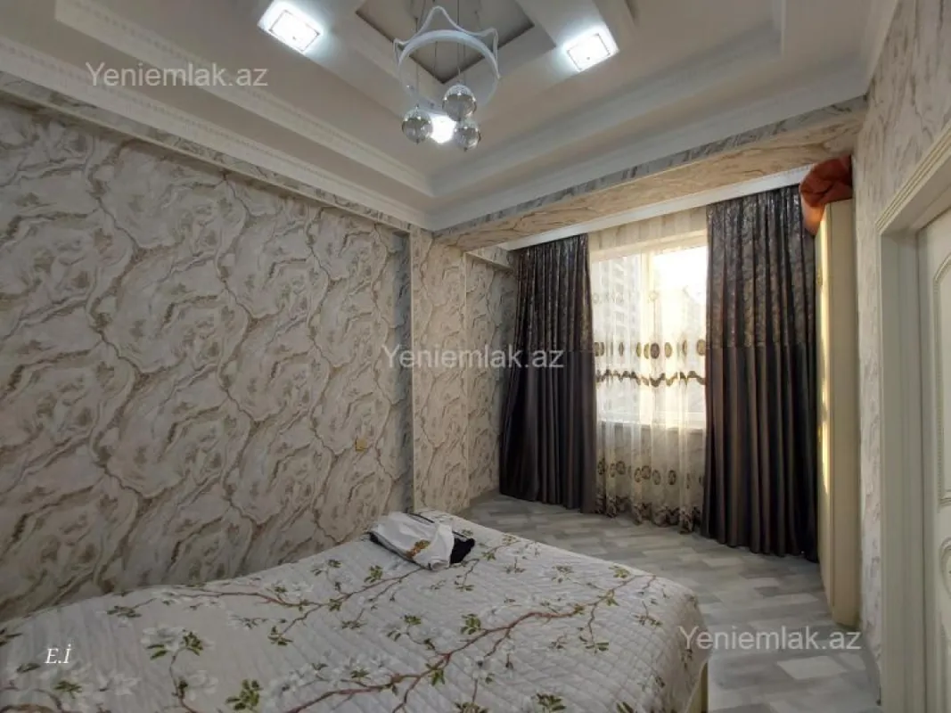 Satılır 3 otaqlı yeni tikili 83 m²