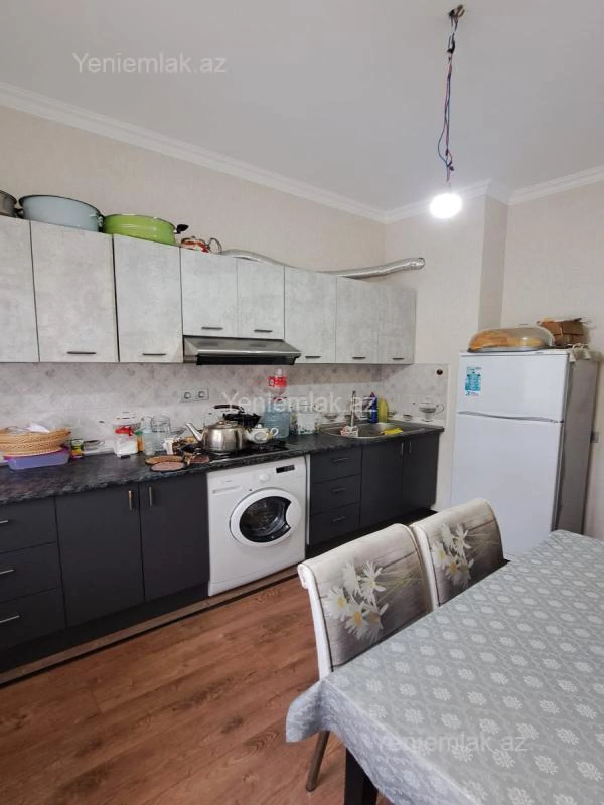 Satılır 3 otaqlı yeni tikili 90 m²