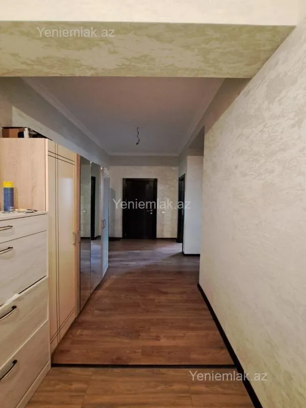 Satılır 3 otaqlı yeni tikili 90 m²