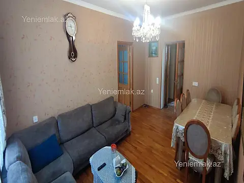Satılır 4 otaqlı köhnə tikili 100 m² — Bakı, Sabunçu 4 otaq 100.00 m²