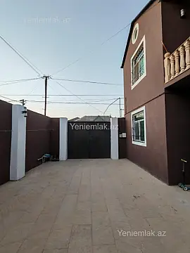 Satılır 7 otaqlı həyət evi 200 m²
