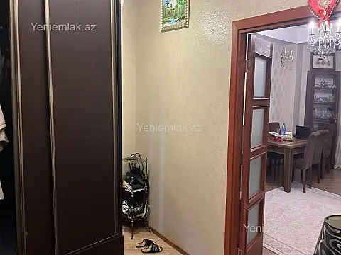 Satılır 2 otaqlı köhnə tikili 83 m²