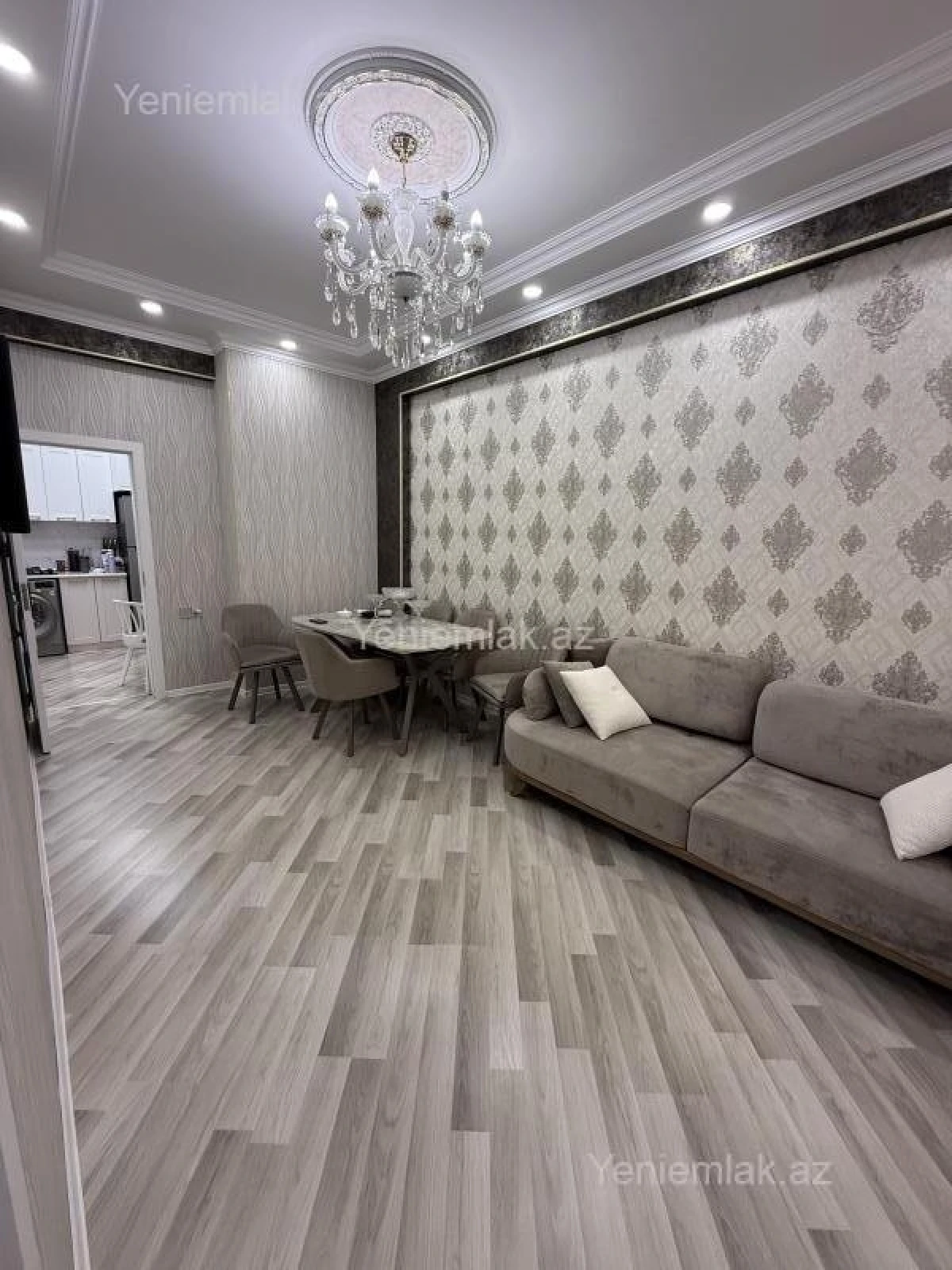Satılır 3 otaqlı yeni tikili 70 m²
