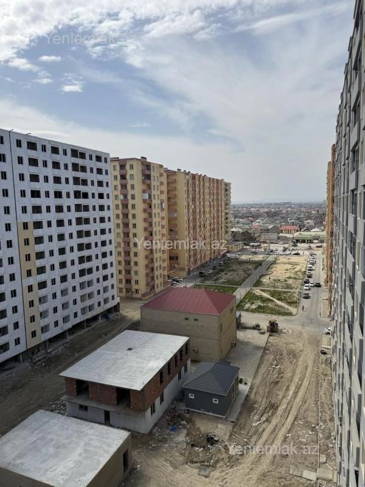Satılır 3 otaqlı yeni tikili 70 m²
