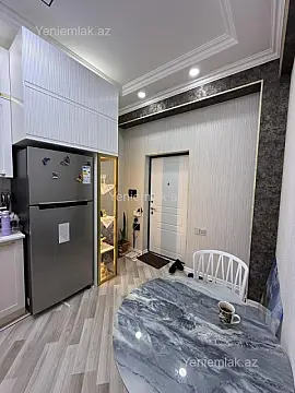 Satılır 3 otaqlı yeni tikili 70 m²