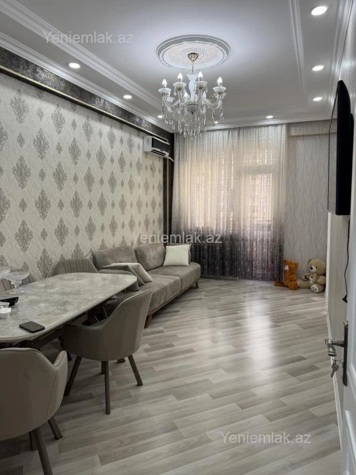 Satılır 3 otaqlı yeni tikili 70 m²