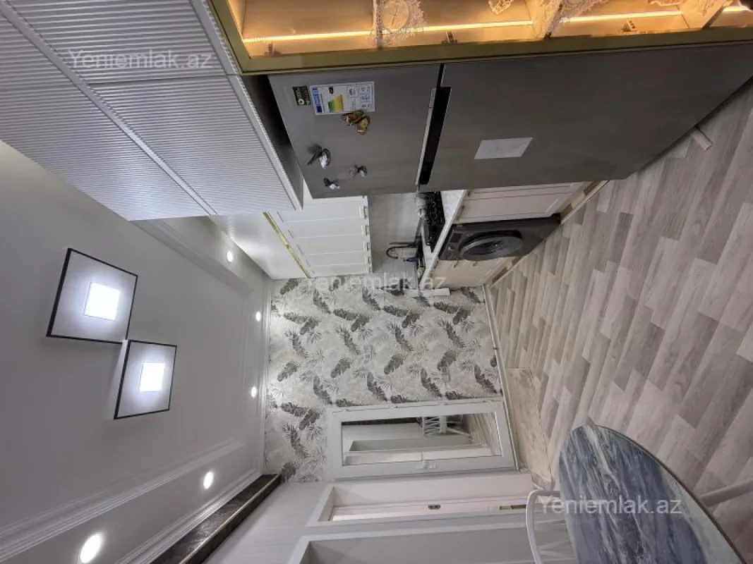 Satılır 3 otaqlı yeni tikili 70 m²