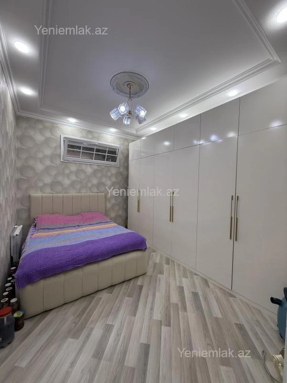 Satılır 3 otaqlı yeni tikili 70 m²