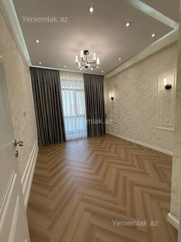 Satılır 2 otaqlı yeni tikili 60 m²