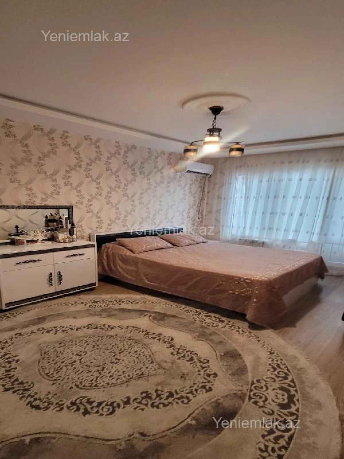 Satılır 3 otaqlı köhnə tikili 80 m²
