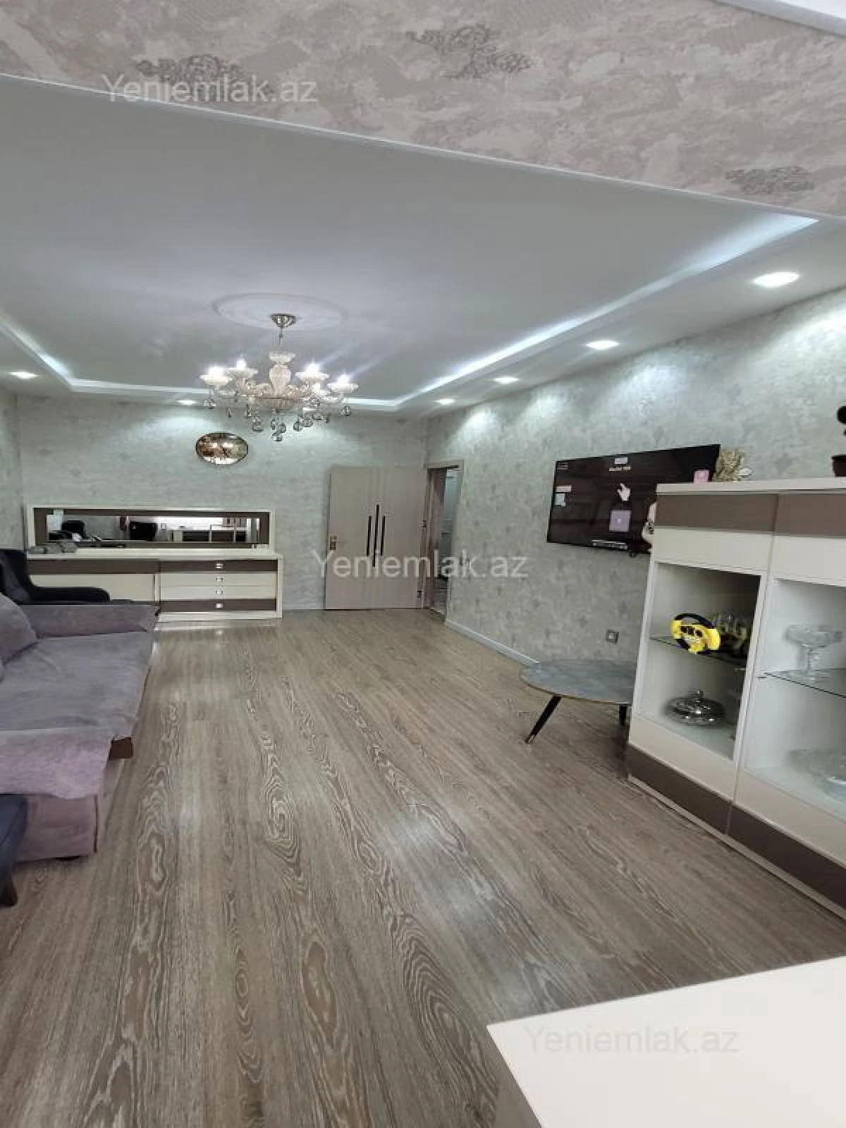 Satılır 3 otaqlı köhnə tikili 80 m²
