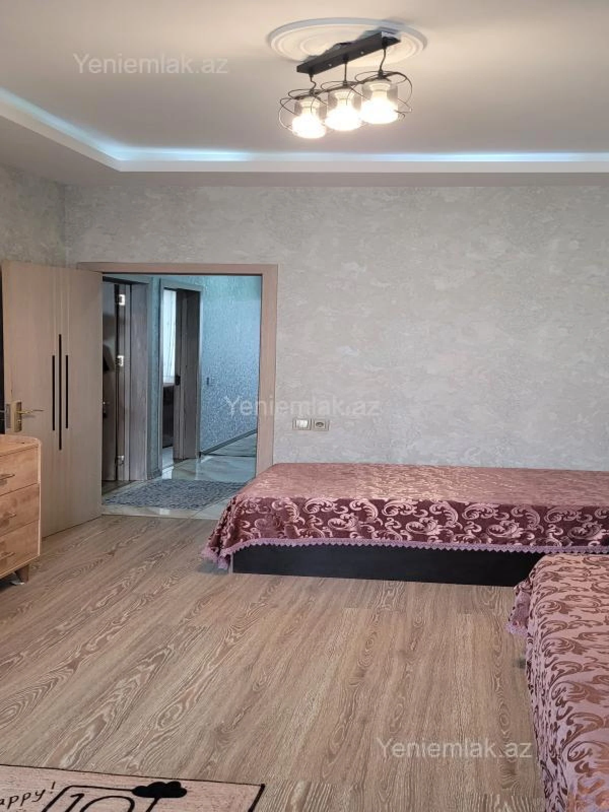 Satılır 3 otaqlı köhnə tikili 80 m²