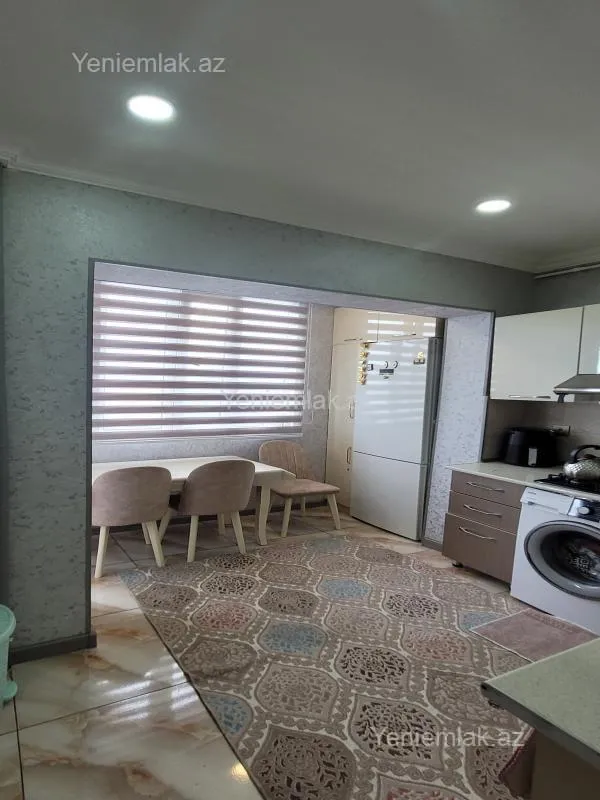 Satılır 3 otaqlı köhnə tikili 80 m²
