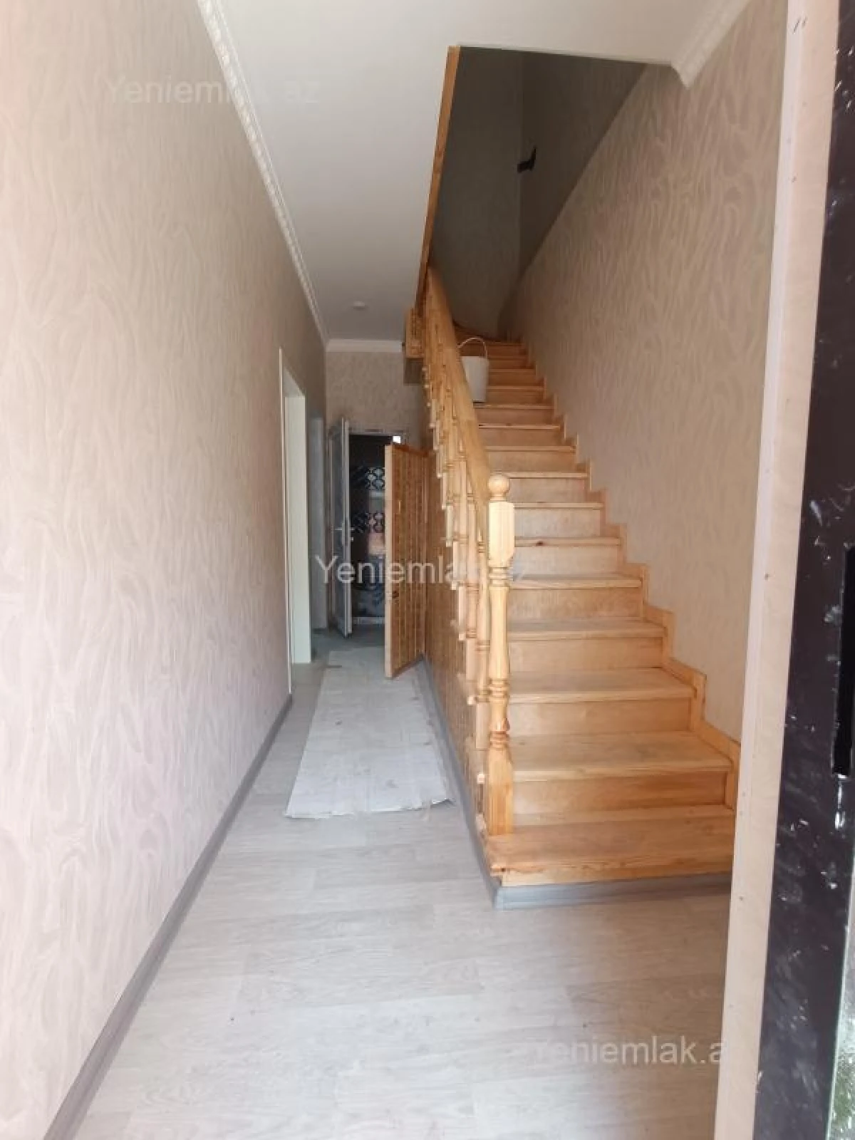 Satılır 4 otaqlı həyət evi 120 m²