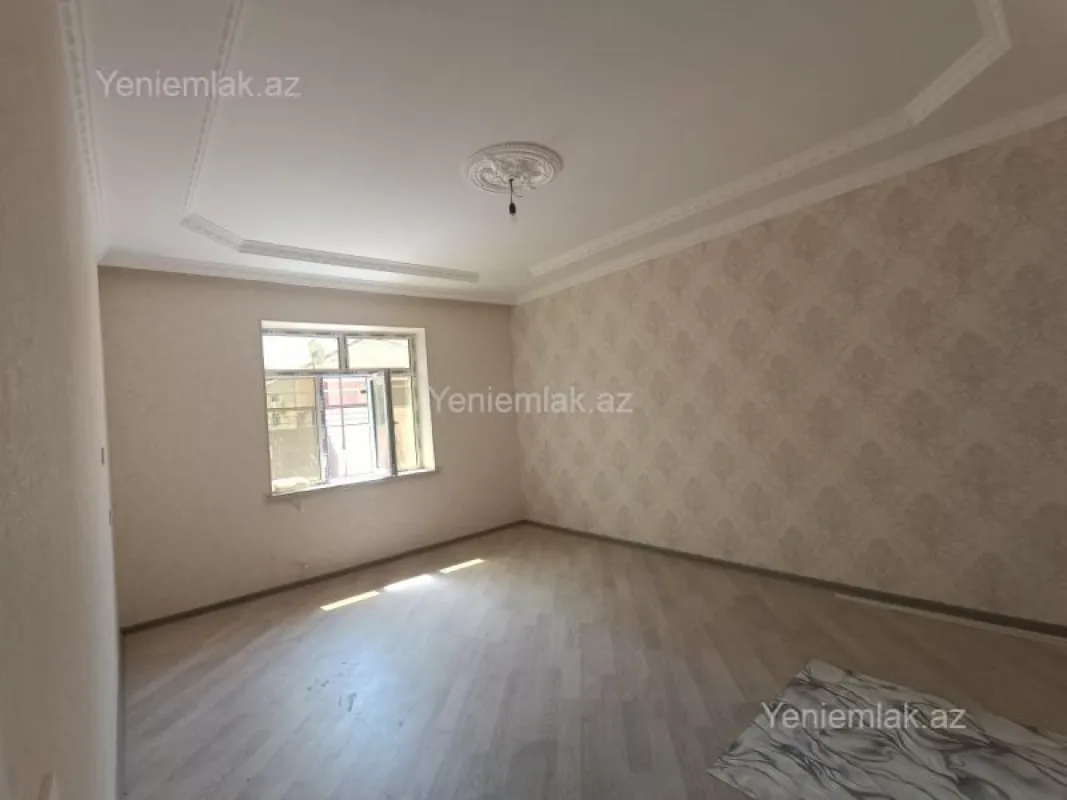 Satılır 4 otaqlı həyət evi 120 m²