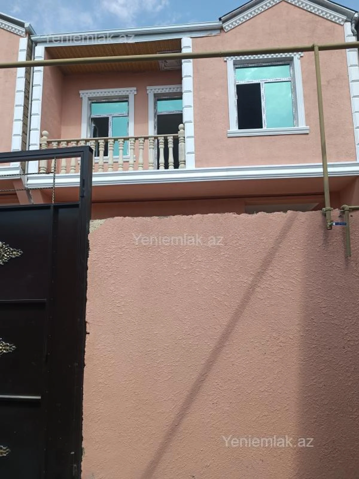 Satılır 4 otaqlı həyət evi 120 m²