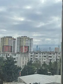 Satılır 3 otaqlı köhnə tikili 76 m²