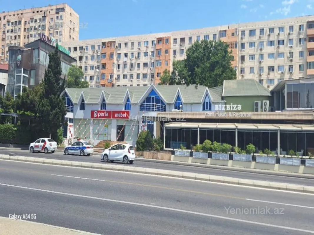 Satılır 3 otaqlı köhnə tikili 76 m²