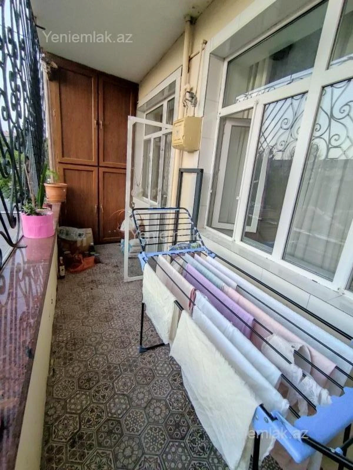 Satılır 3 otaqlı yeni tikili 100 m²