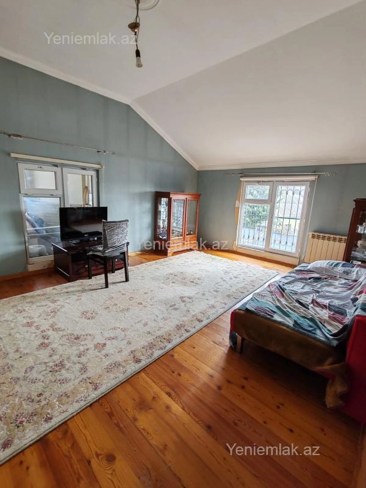 Satılır 4 otaqlı həyət evi 220 m²