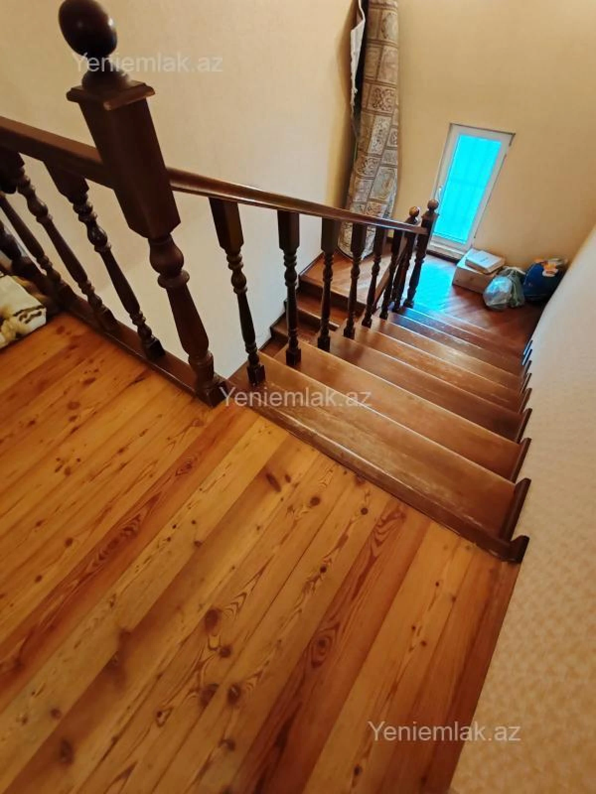 Satılır 4 otaqlı həyət evi 220 m²