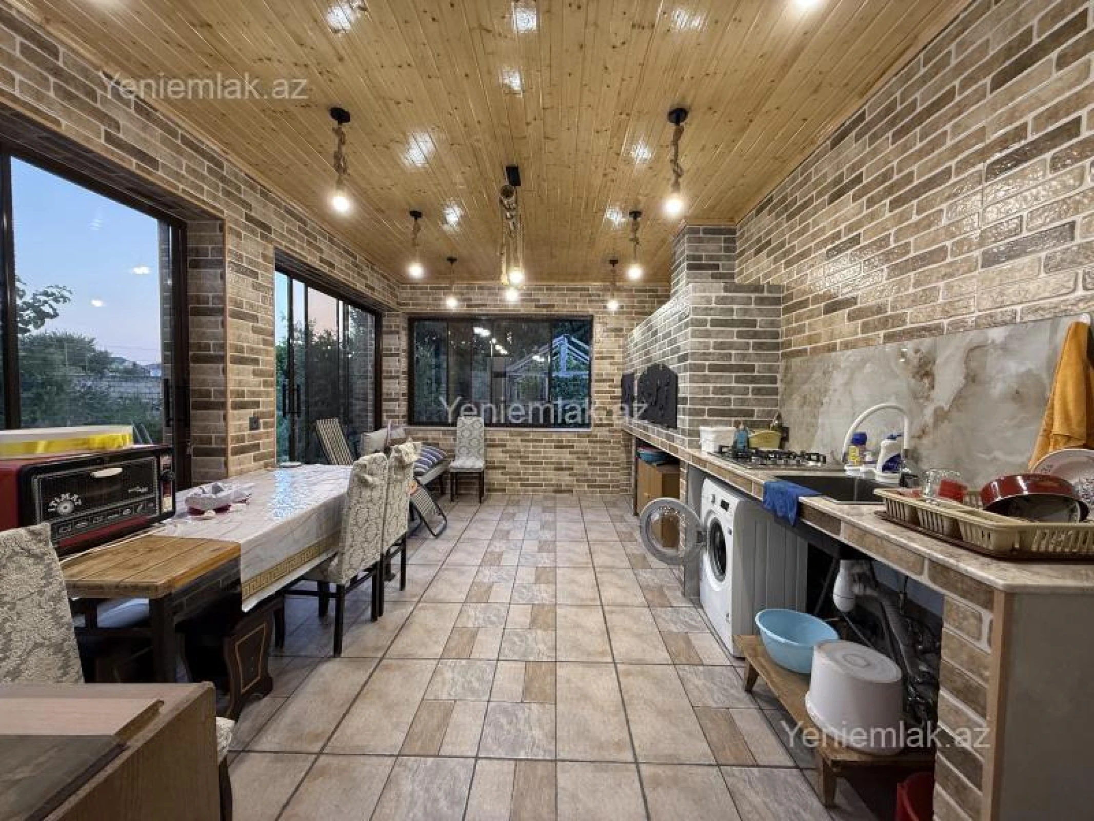 Satılır 4 otaqlı həyət evi 170 m²