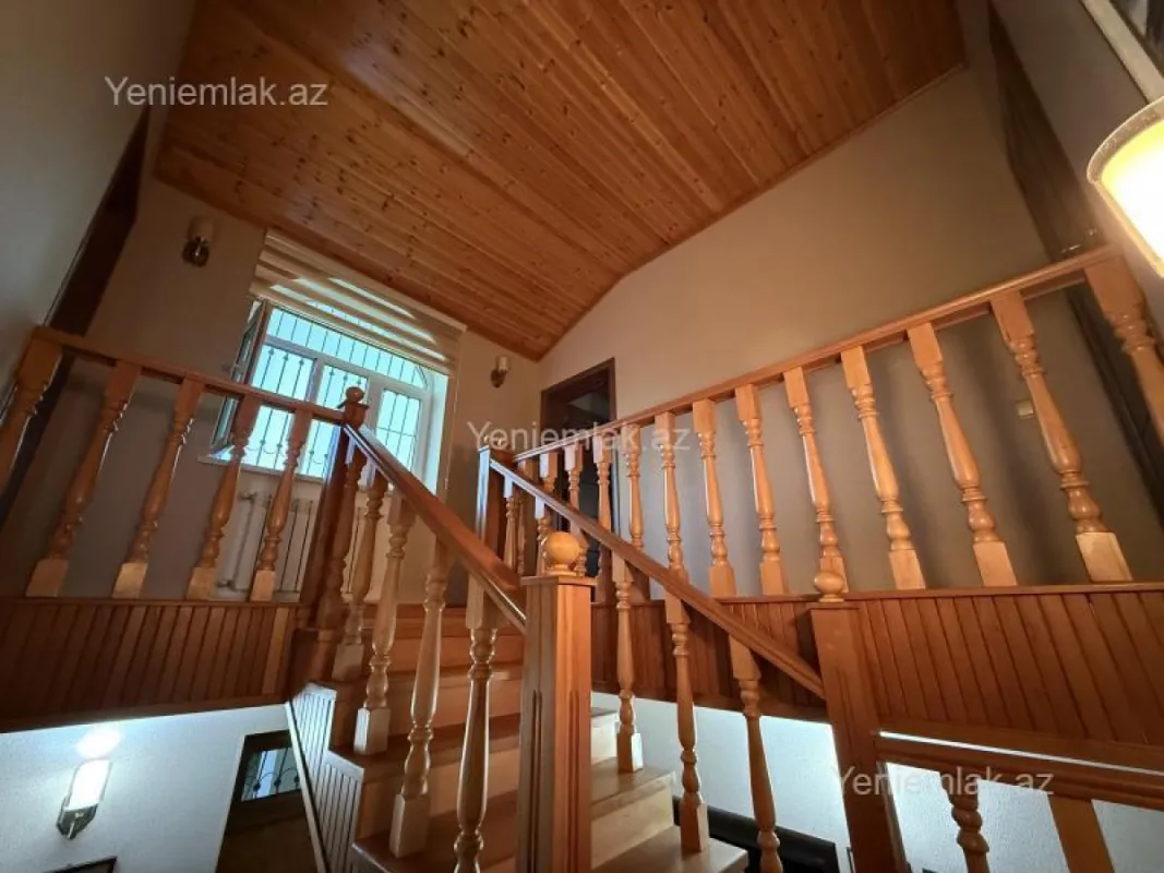 Satılır 4 otaqlı həyət evi 170 m²
