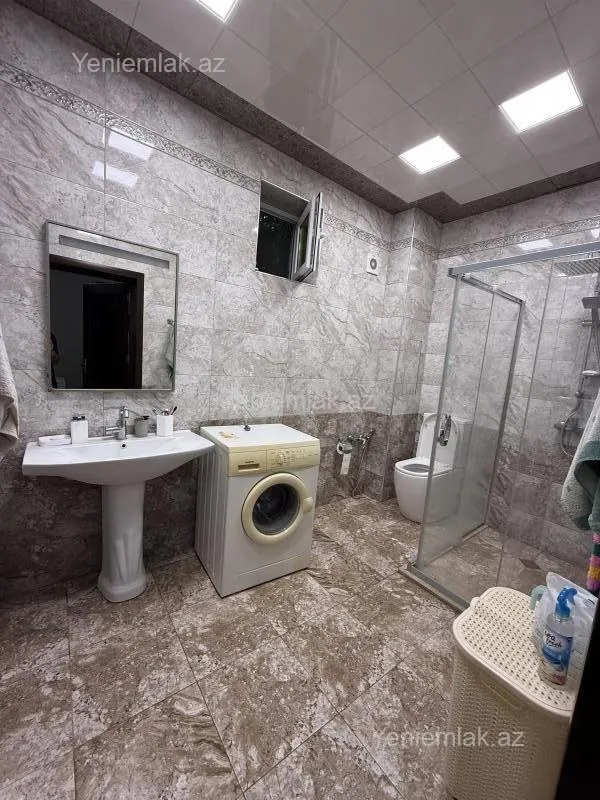 Satılır 4 otaqlı həyət evi 170 m²