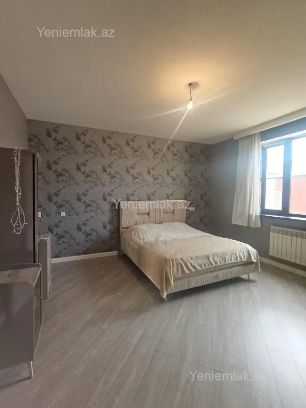 Satılır 4 otaqlı həyət evi 190 m²
