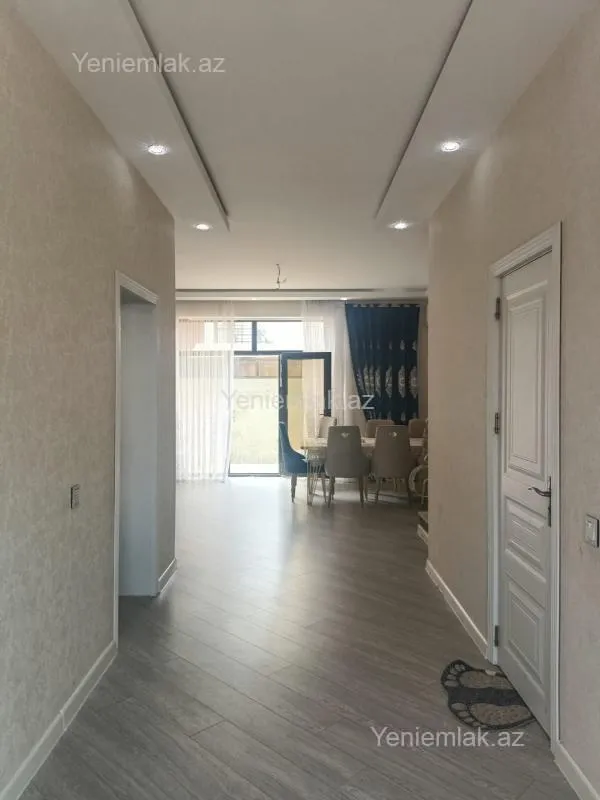 Satılır 4 otaqlı həyət evi 190 m²