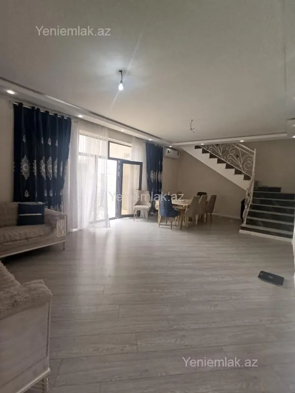 Satılır 4 otaqlı həyət evi 190 m²