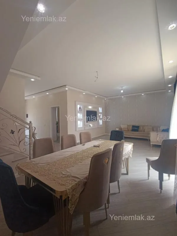 Satılır 4 otaqlı həyət evi 190 m²