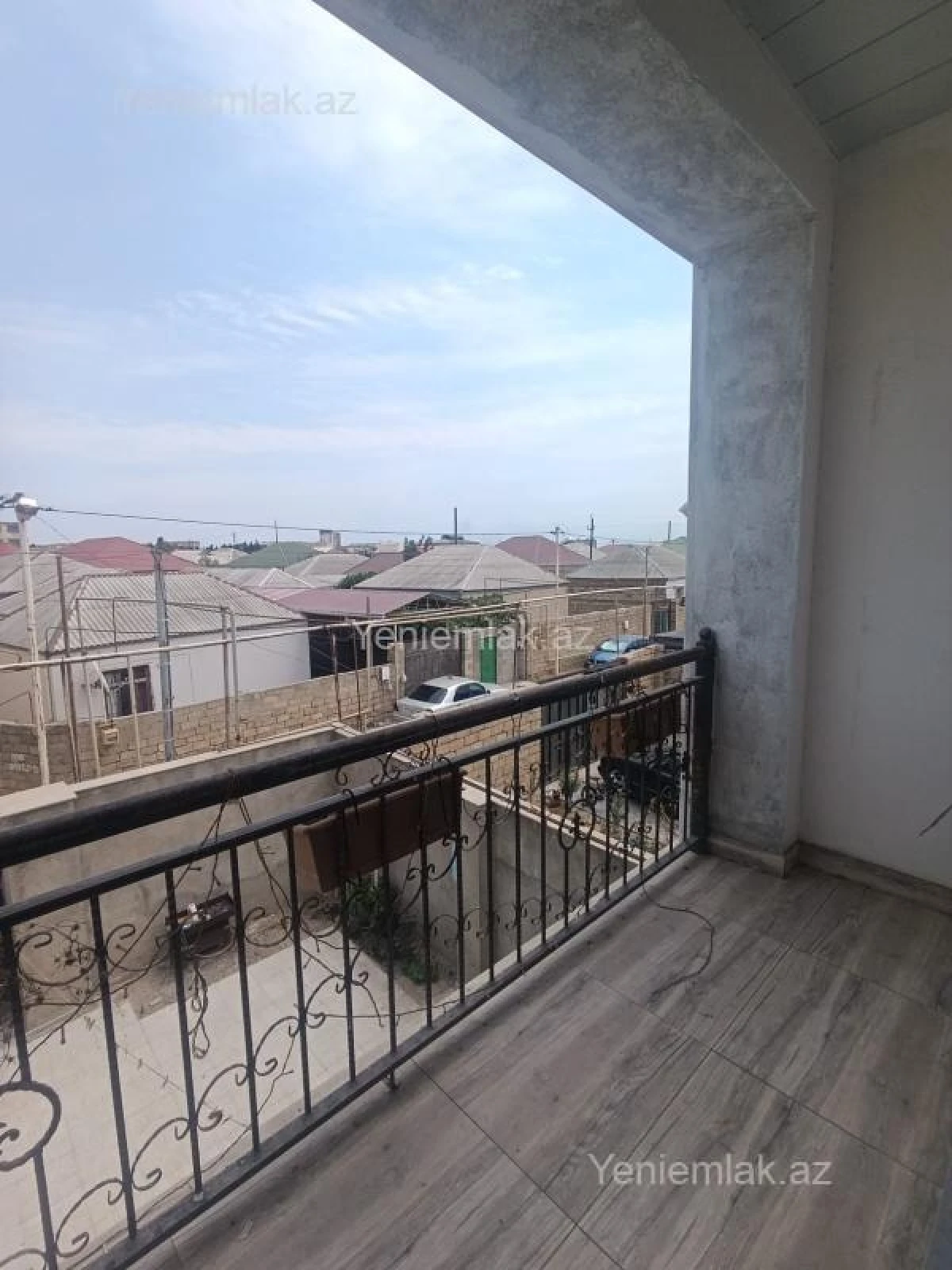 Satılır 4 otaqlı həyət evi 190 m²