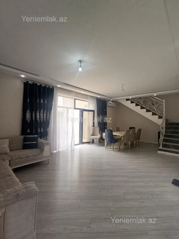 Satılır 4 otaqlı həyət evi 190 m²