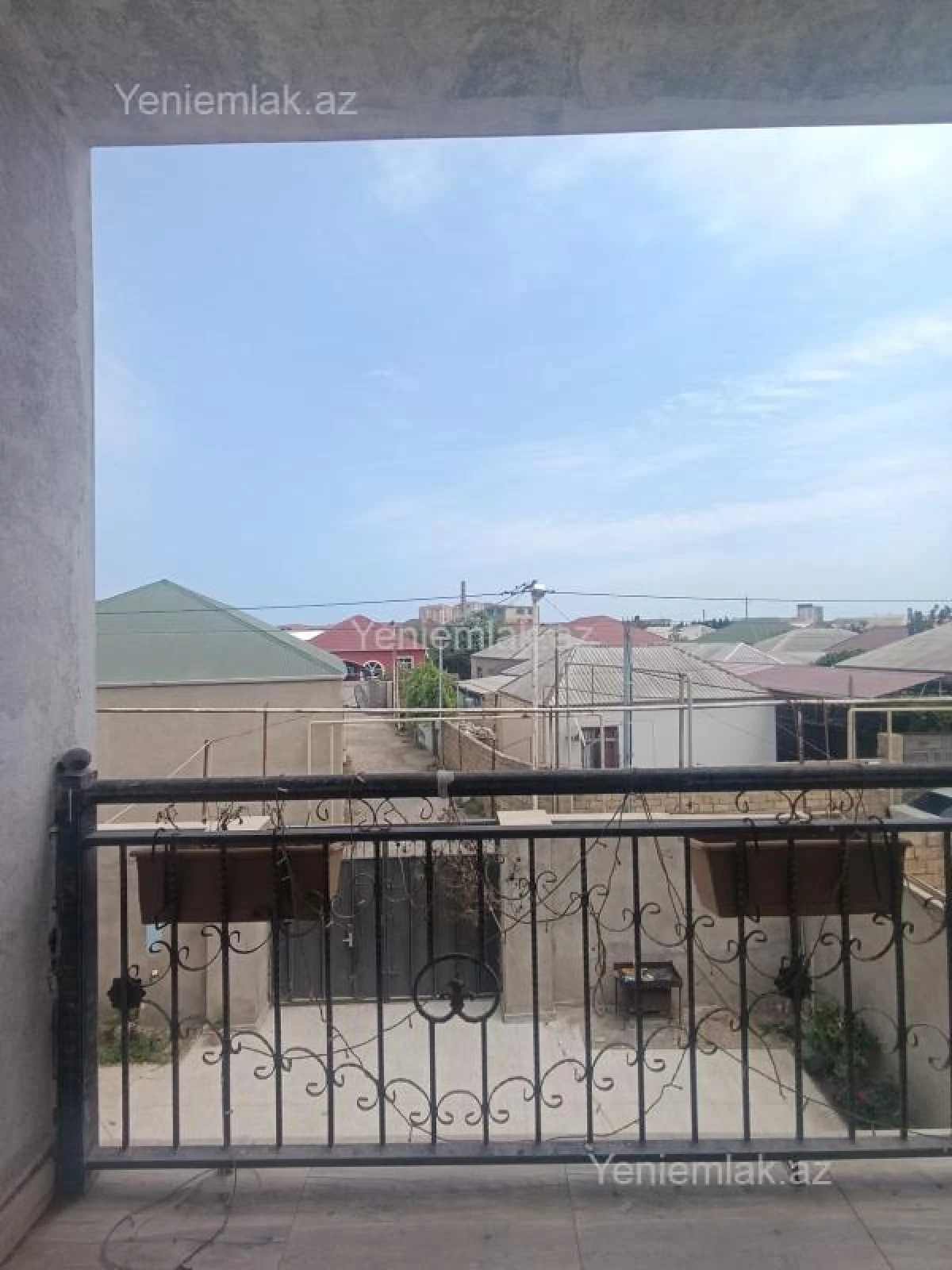 Satılır 4 otaqlı həyət evi 190 m²