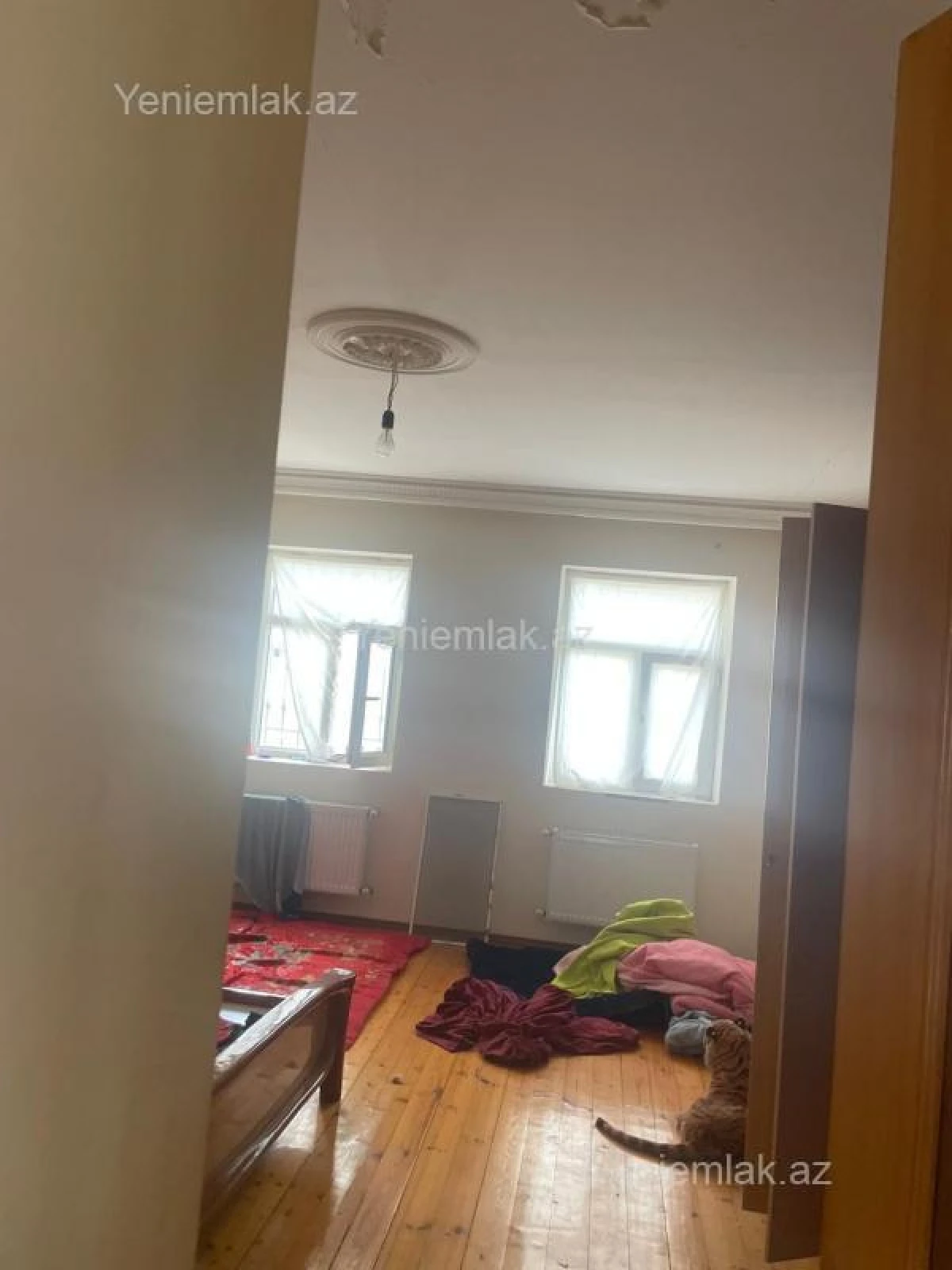 Satılır 7 otaqlı həyət evi 350 m²