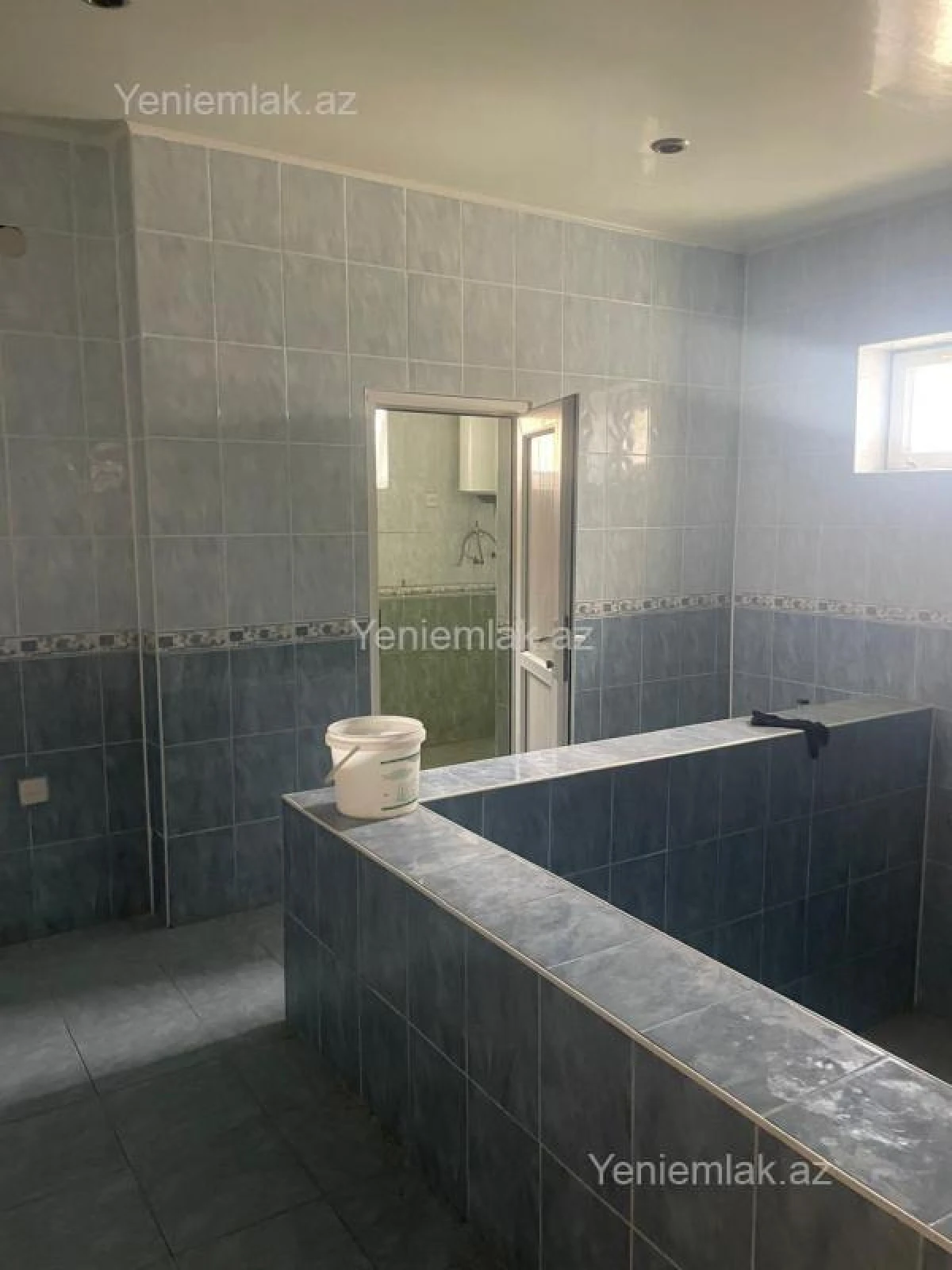 Satılır 7 otaqlı həyət evi 350 m²
