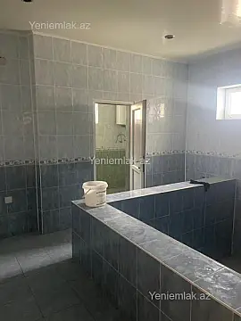Satılır 7 otaqlı həyət evi 350 m²