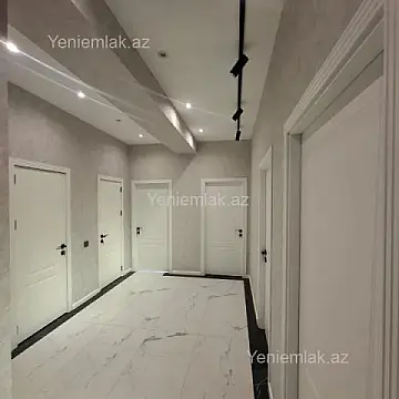 Satılır 3 otaqlı yeni tikili 97 m²