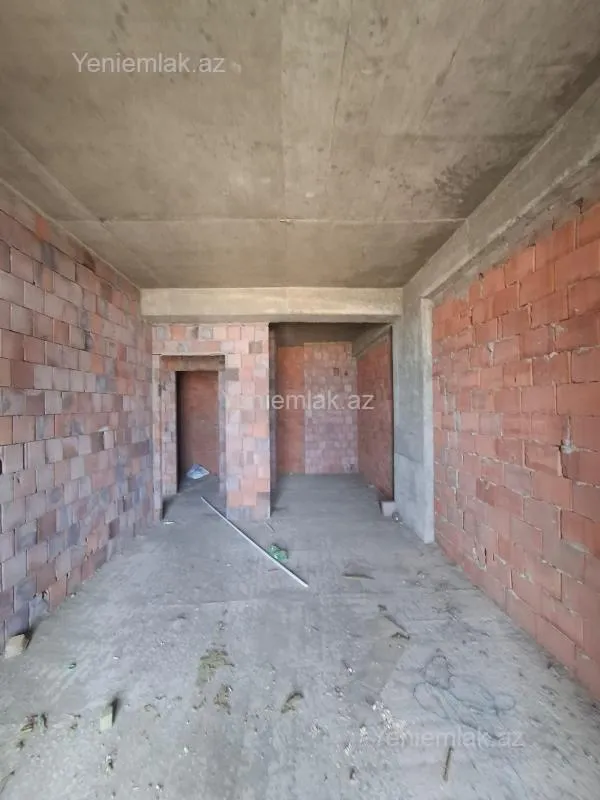 Satılır 2 otaqlı yeni tikili 68 m²