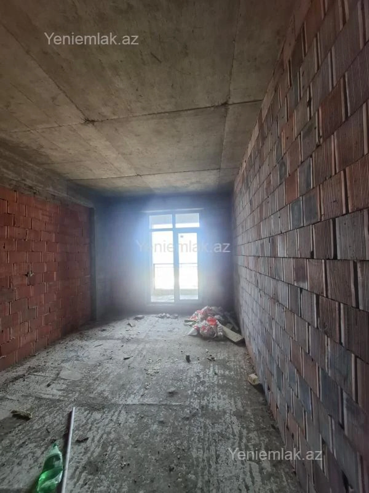 Satılır 2 otaqlı yeni tikili 68 m²