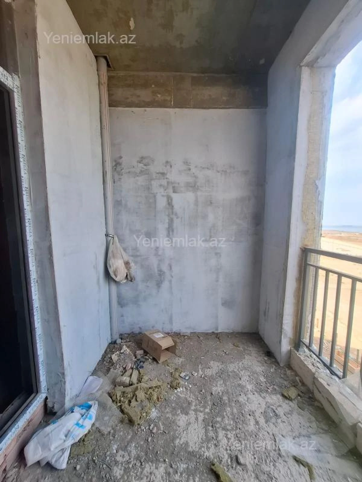 Satılır 2 otaqlı yeni tikili 68 m²