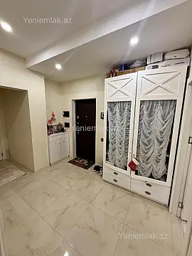 Satılır 2 otaqlı yeni tikili 80 m²