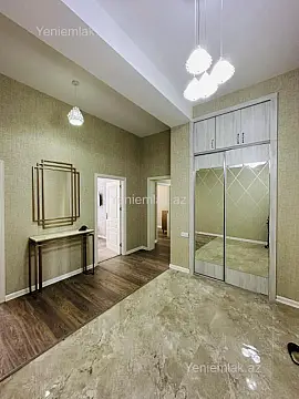 Satılır 4 otaqlı yeni tikili 182 m²