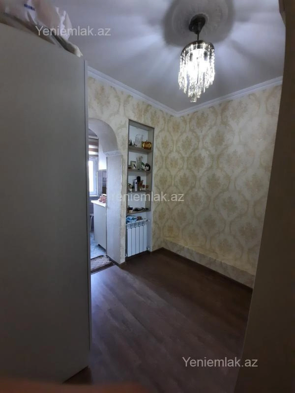 Satılır 2 otaqlı köhnə tikili 52 m²