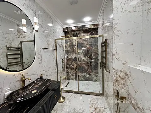 Satılır 3 otaqlı yeni tikili 115 m²