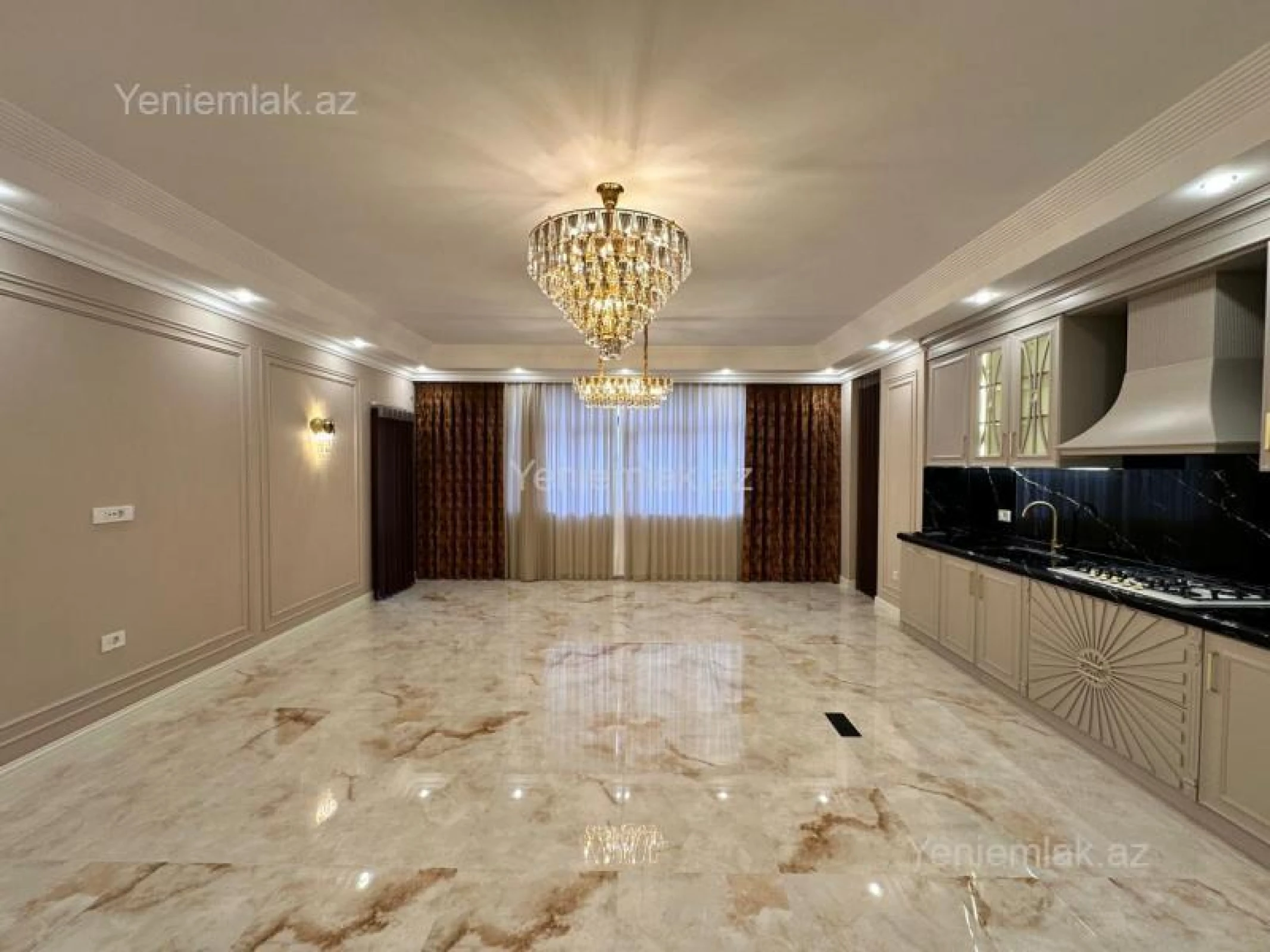 Satılır 3 otaqlı yeni tikili 115 m²